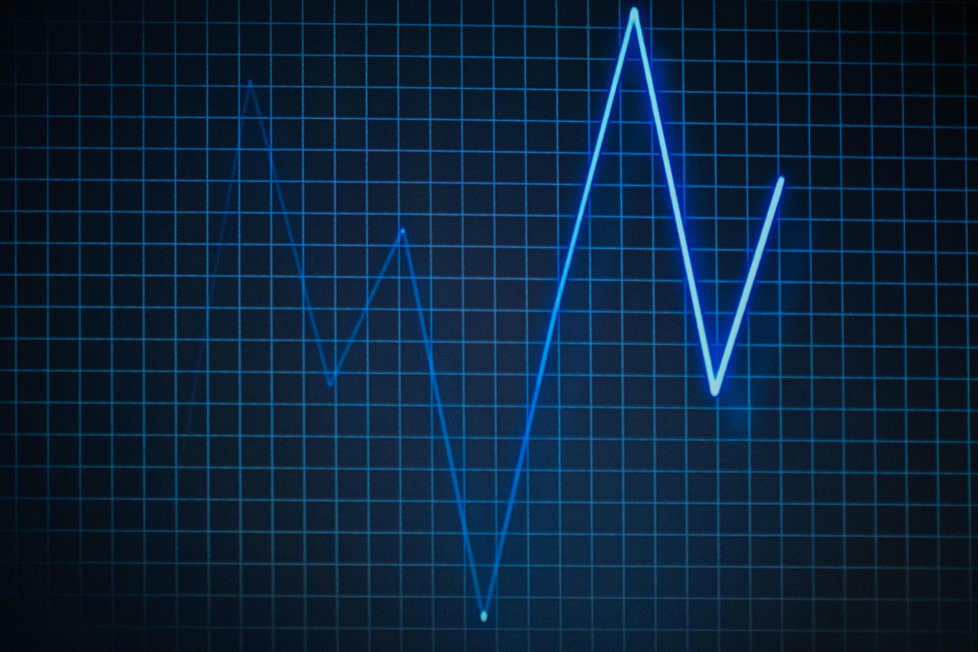 Representación abstracta de análisis de datos médicos complejos y patrones identificados por inteligencia artificial.